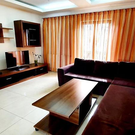 Grandville Apartments Bukares Bagian luar foto