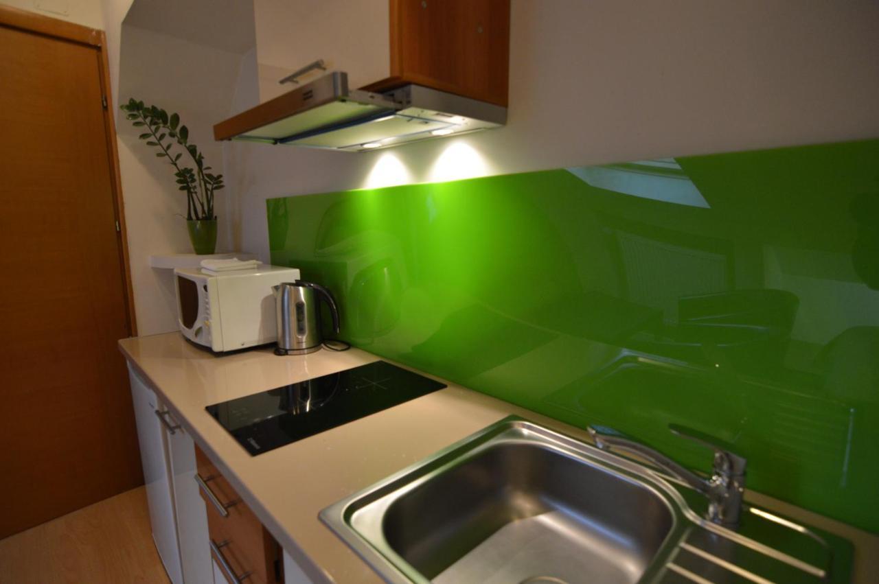 Grandville Apartments Bukares Bagian luar foto