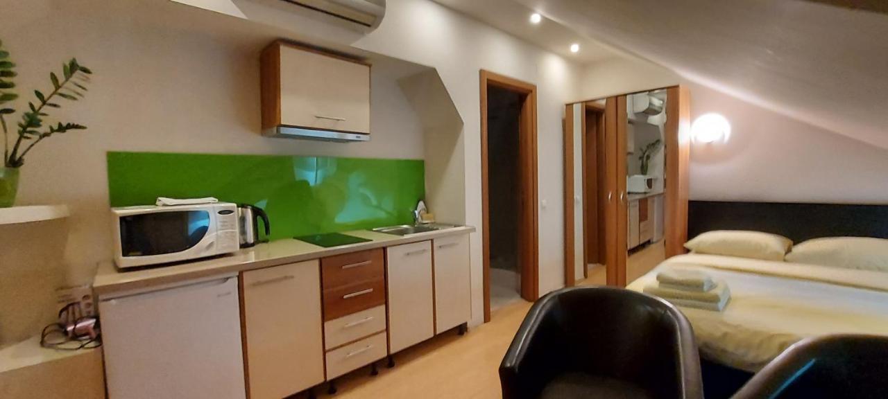 Grandville Apartments Bukares Bagian luar foto
