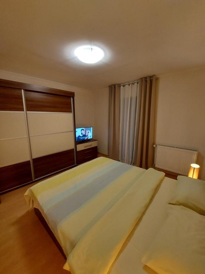 Grandville Apartments Bukares Bagian luar foto
