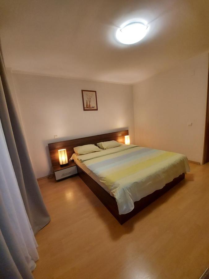 Grandville Apartments Bukares Bagian luar foto