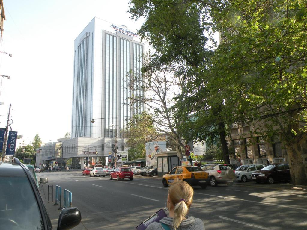 Grandville Apartments Bukares Bagian luar foto