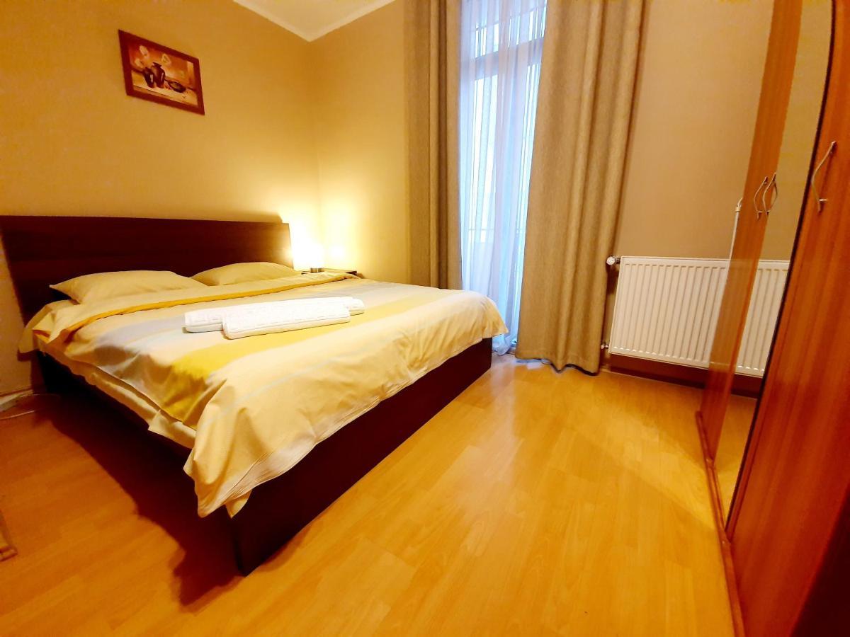 Grandville Apartments Bukares Bagian luar foto