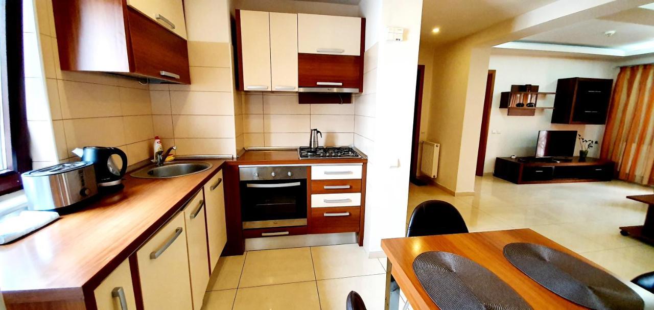 Grandville Apartments Bukares Bagian luar foto