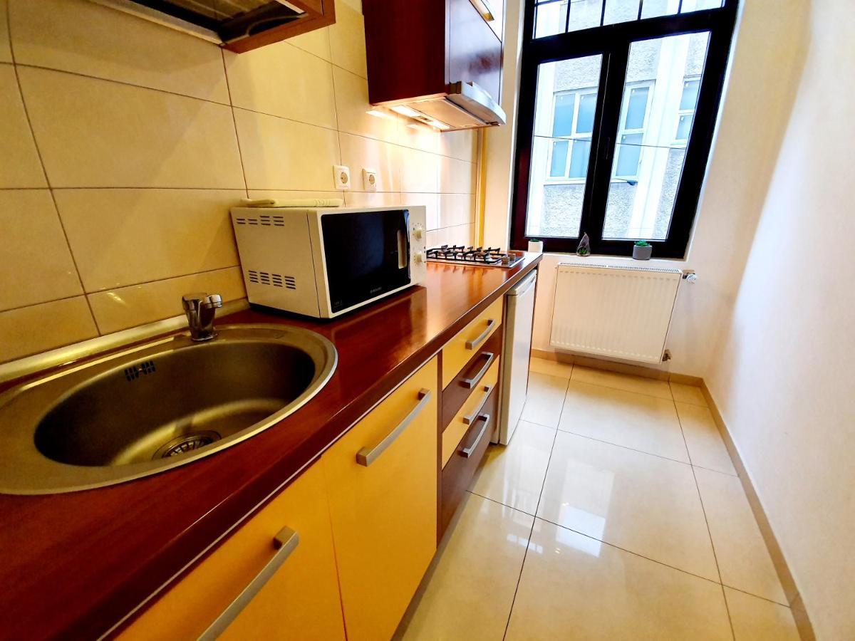 Grandville Apartments Bukares Bagian luar foto